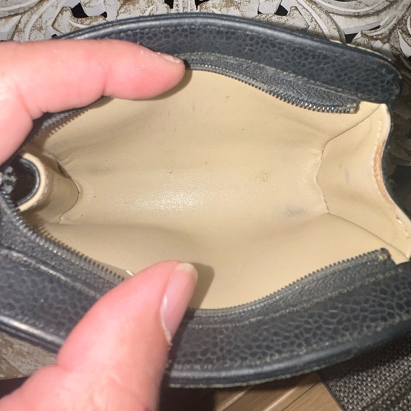 Chanel Small Caviar CC Makeup Pouch, Authentic - Picture 6 of 9
